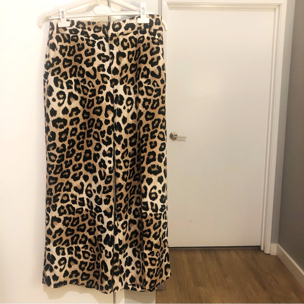 Banana Republic leopard print dress pants size 12 petite